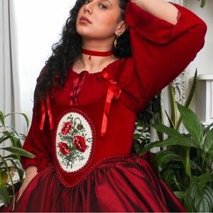 Delashhhh red velvet corset